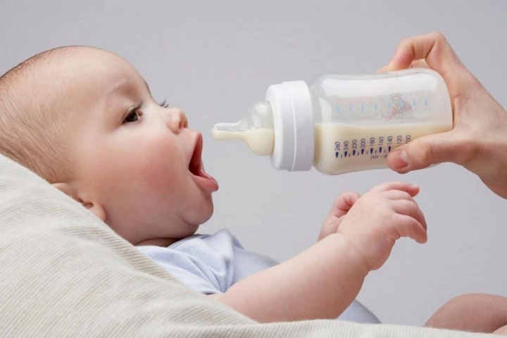 sữa cho bé