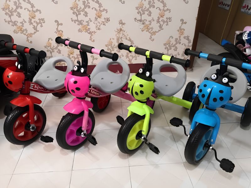 Xe Con Bọ 3 Bánh Chòi Chân cho trẻ từ 1,5-5 tuổi