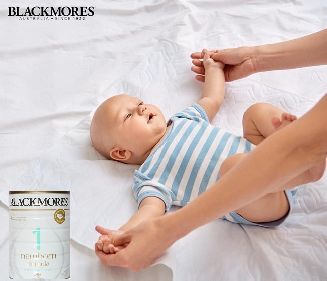 Sữa Blackmores Úc số 1 lon 900g cho trẻ 0-6 tháng