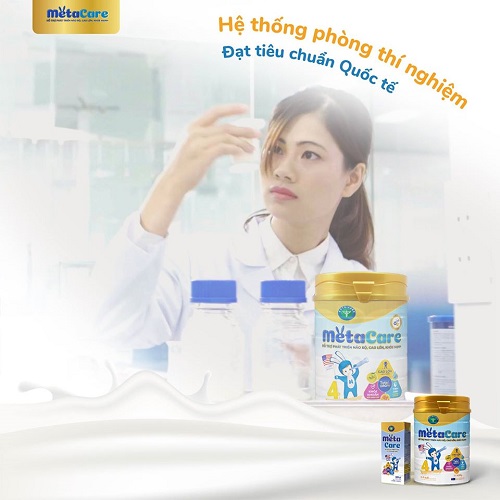 Sữa bôt Metacare Gold 2+ lon 900g cho trẻ 2-10 tuổi