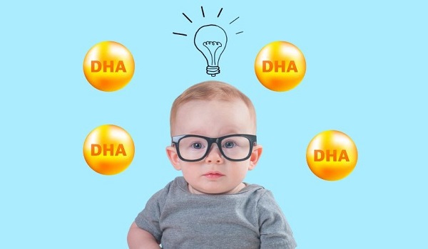 sữa Dielac Alpha số 4 lon 900g cho trẻ 2-6 tuổi