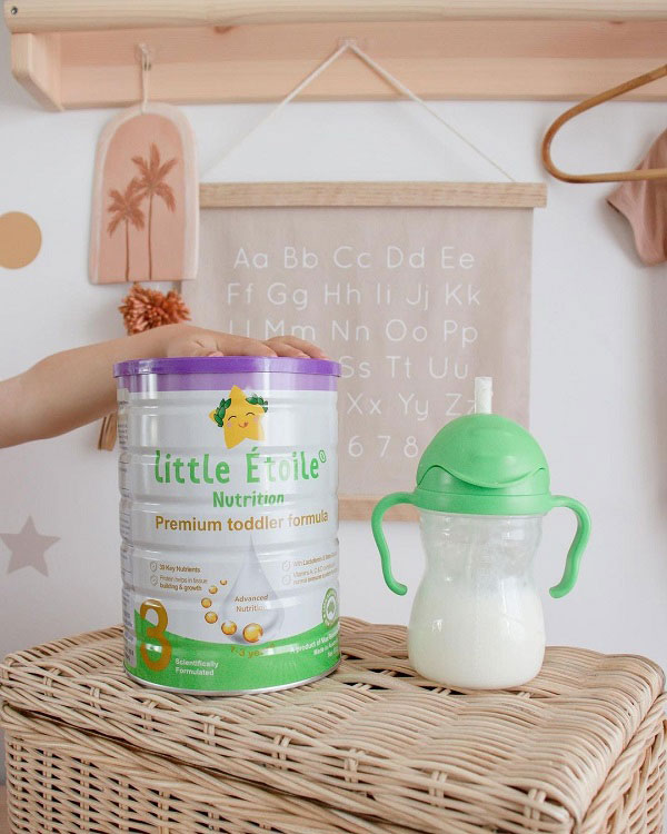 Sữa Ngôi sao nhỏ Little Étoile số 1 lon 800g cho trẻ 0-6 tháng