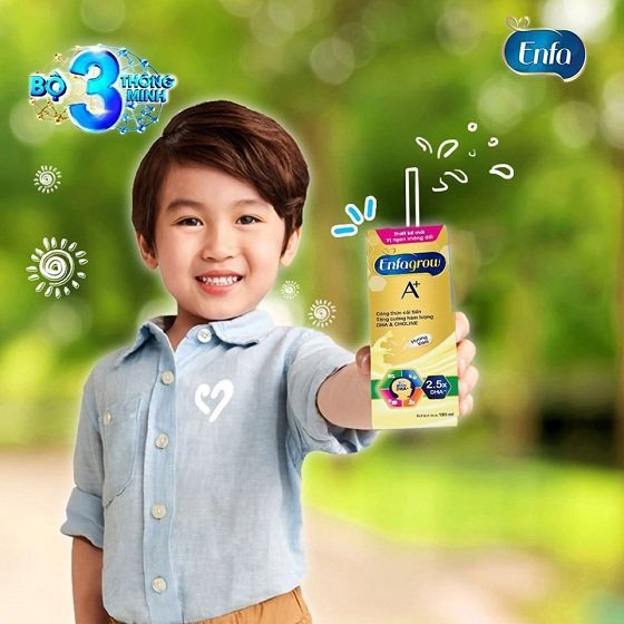 Sữa nước Enfagrow Vani trẻ từ 2 tuổi hộp 180ml