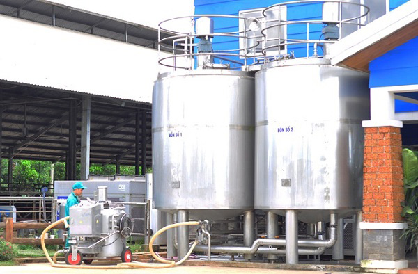 Sữa tươi Vinamilk có đường hộp 180ml