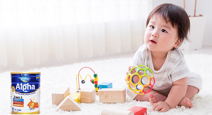 Sữa Dielac Alpha số 1 lon 900g cho trẻ 0-6 tháng tuổi