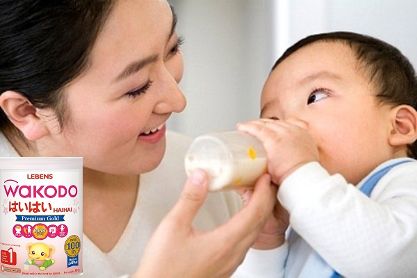 Sữa Nhật Wakodo số 1 lon 810g cho trẻ 0-1 tuổi