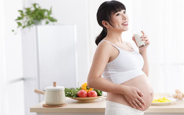 Sữa đậu đen hạnh nhân và óc chó Vegemil dạng bịch 190ml 