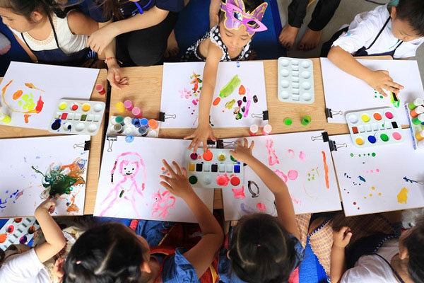 Sữa Friso Gold 4 lon 850g cho bé 2-6 tuổi