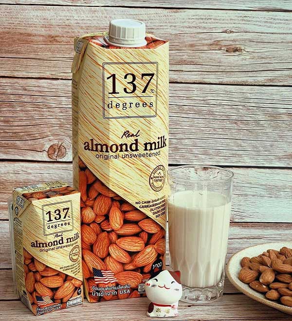 Sữa hạt Hạnh Nhân Không Đường 137 Degrees hộp 1 Lít