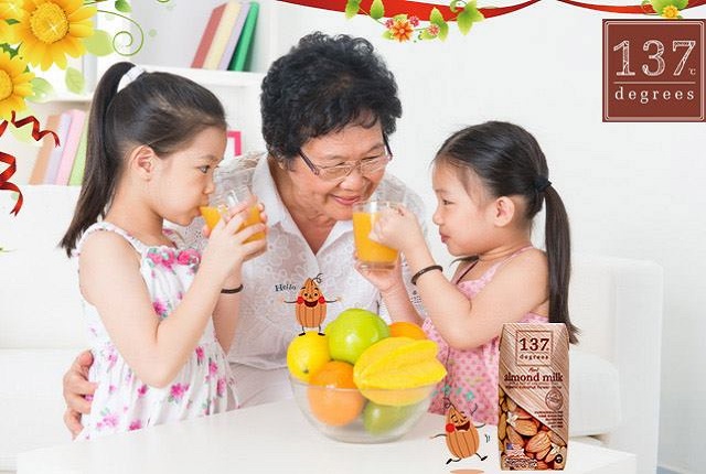 Sữa hạt hạnh nhân không đường 137 Degrees hộp 180ml
