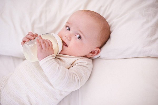 sữa metacare gold 0+ lon 800 cho trẻ 0-12 tháng tuổi