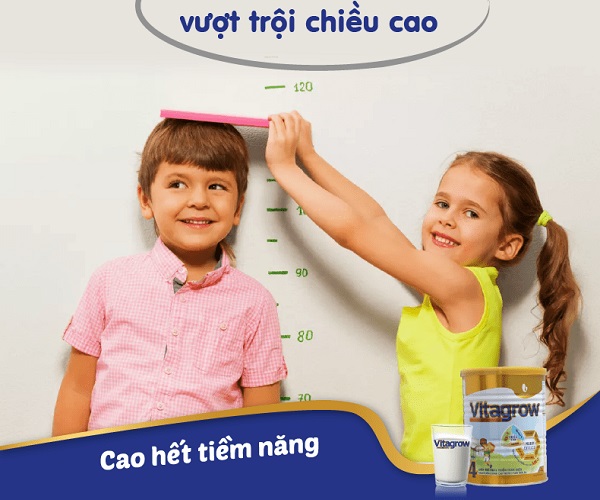 Sữa pha sẵn Vitagrow hộp 180ml phát triển chiều cao cho trẻ từ 1 tuổi