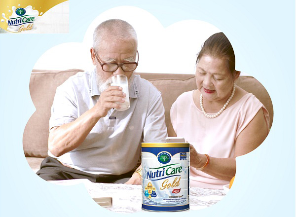 Sữa NutriCare Gold dinh dưỡng cho người lớn tuổi lon 900g 