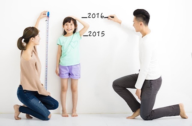 Sữa Snow Baby số 3 nội địa Nhật lon 900g cho trẻ từ 3 tuổi