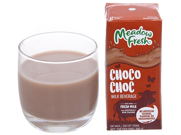 Sữa tươi Meadow Fresh hương socola hộp 200ml 