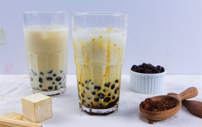Sữa tươi nguyên kem lalavita nhập khẩu Ba Lan hộp 1L