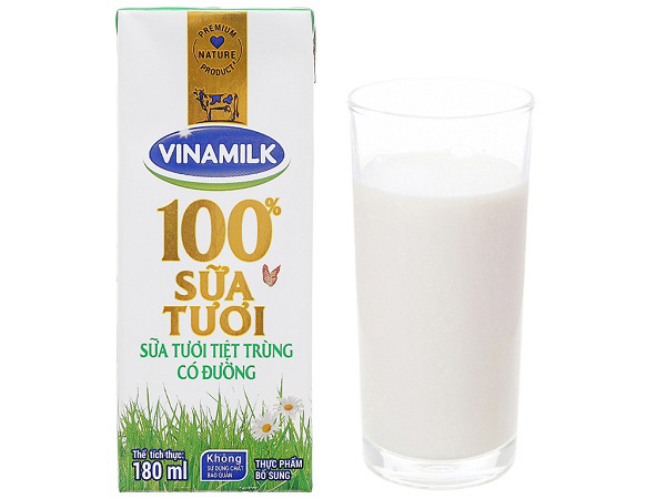 sữa tươi tiệt trùng vinamilk có đường hộp 180ml