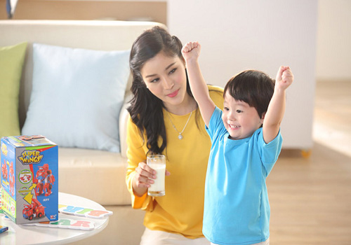 Sữa Bellamy's Organic Úc 8 HMO số 3 lon 800g cho trẻ 1-3 tuổi