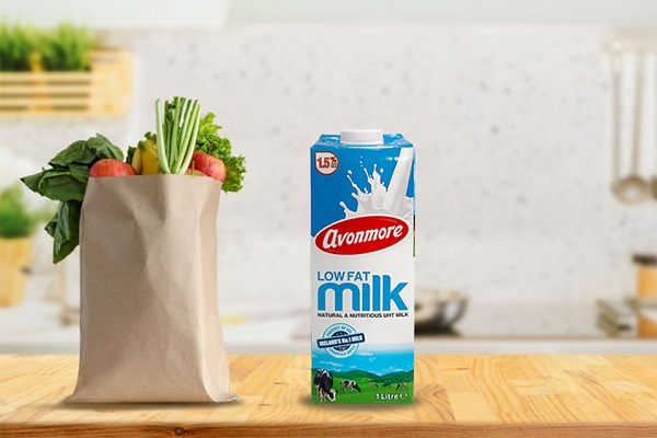 Sữa tươi ít béo Avonmore Ireland hộp 1L