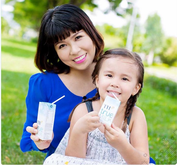 Thùng sữa TH True Milk nguyên chất hộp 180ml