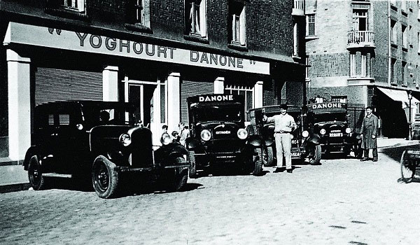 Sữa pha sẵn Aptamil Super Gold Kid hộp 180ml cho trẻ từ 1 tuổi