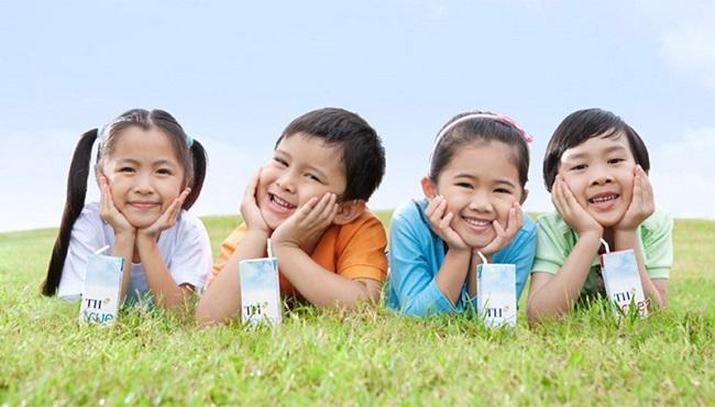 Sữa TH True Formula hộp 180ml cho trẻ từ 1 tuổi