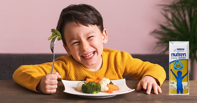 Sữa Nutren Junior tăng cân cho trẻ thấp còi từ 1-10 tuổi