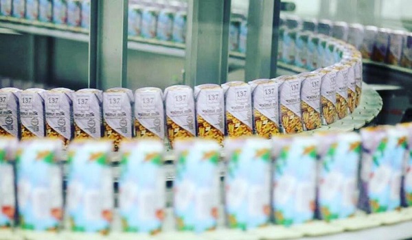 Sữa hạt 137 Degrees Mắc Ca Nguyên Chất hộp 180ml